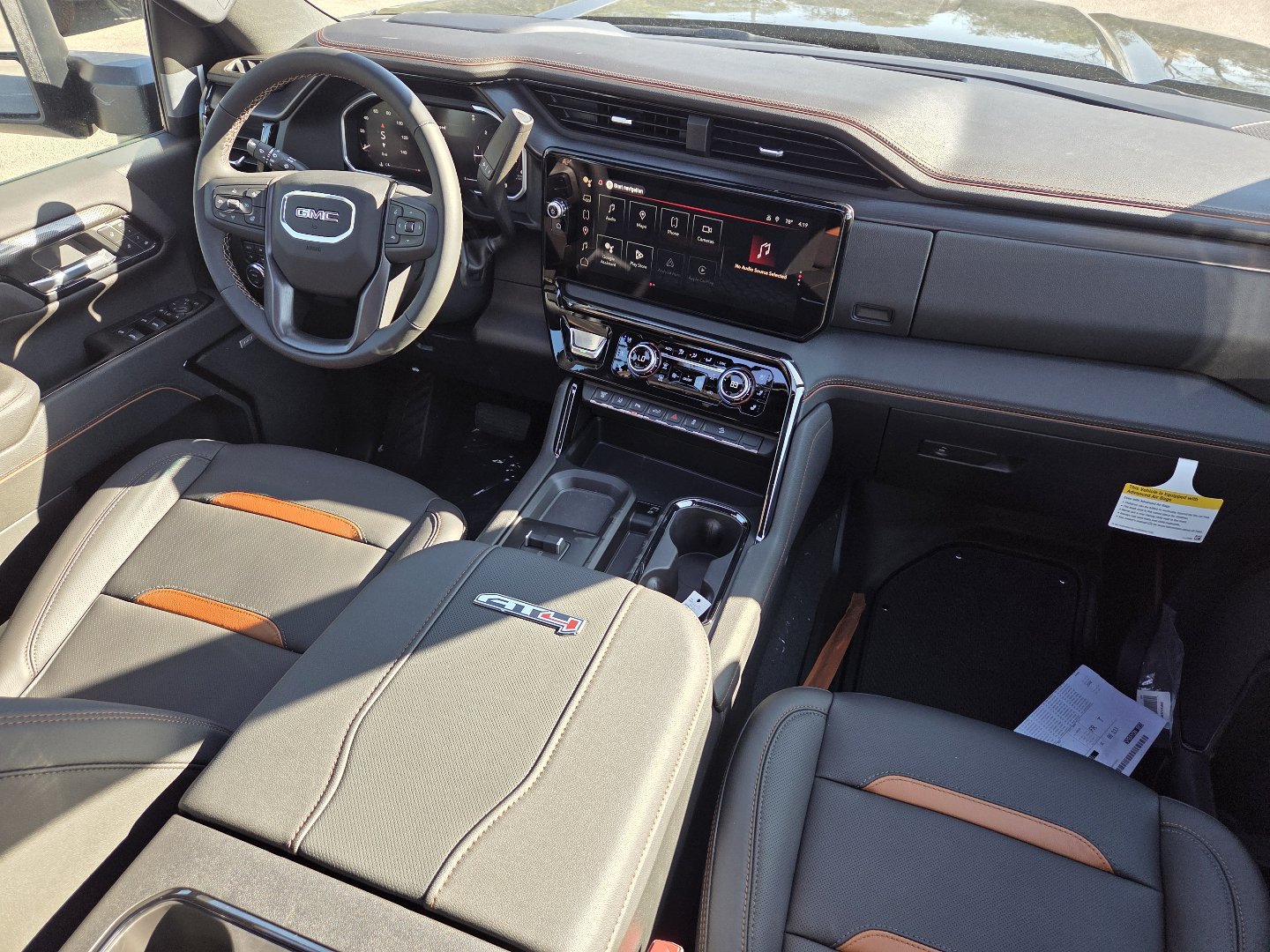 New 2026 GMC Sierra 2500 AT4 w/ AT4 Premium Plus Package AWD/4WD image 27