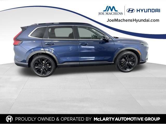 Used 2024 Honda CR-V Sport Touring image 4