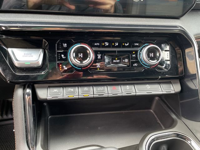 Used 2023 GMC Sierra 1500 AT4 w/ Technology Package image 34