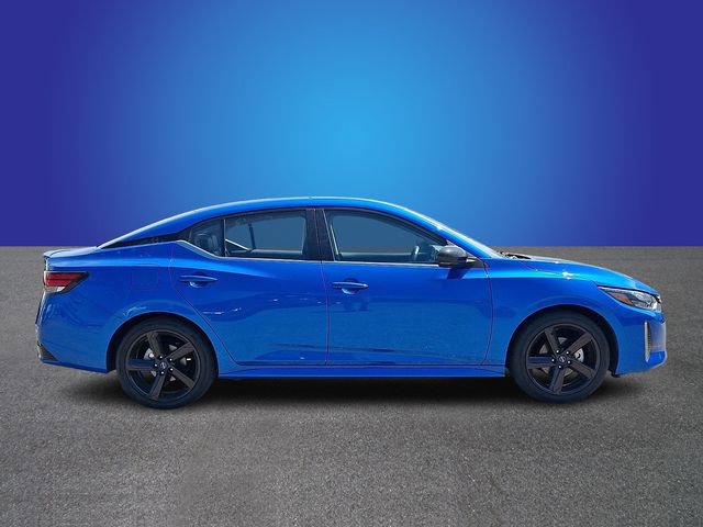 Used 2024 Nissan Sentra SR w/ SR Premium Package image 3