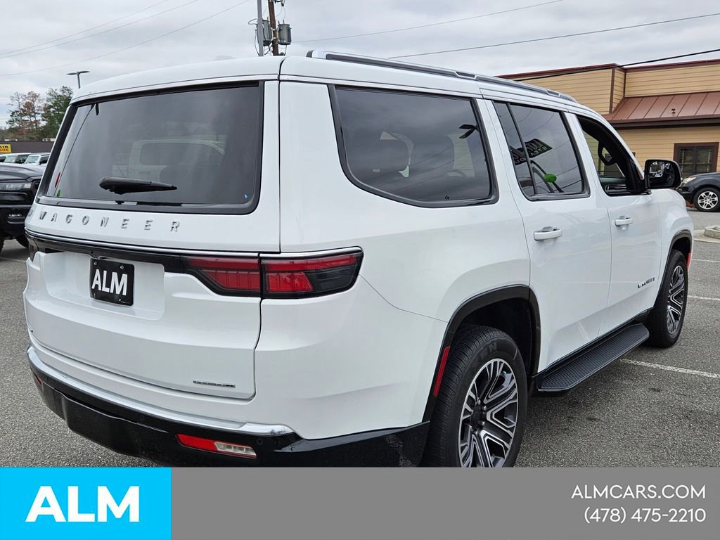 Used 2023 Jeep Wagoneer Series II AWD/4WD image 17