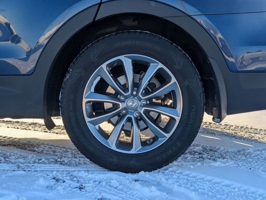 Used 2017 Hyundai Santa Fe Limited image 12