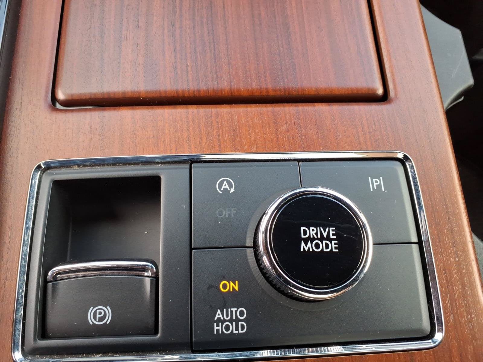 Used 2022 Lincoln Navigator Reserve AWD/4WD image 32
