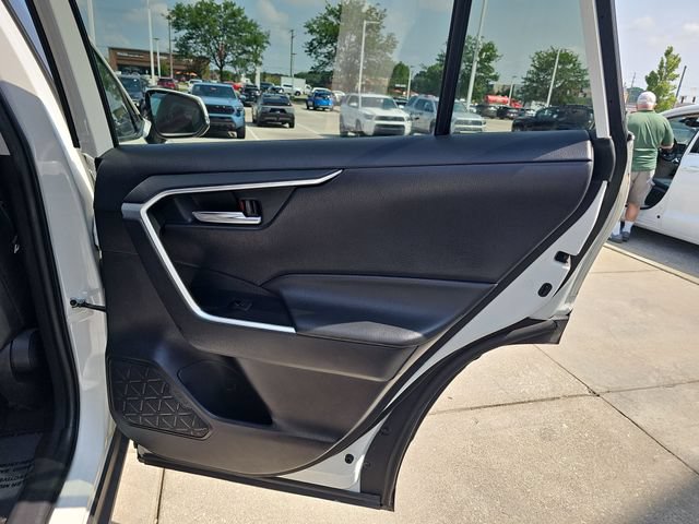 Certified 2022 Toyota RAV4 XLE Premium FWD image 32