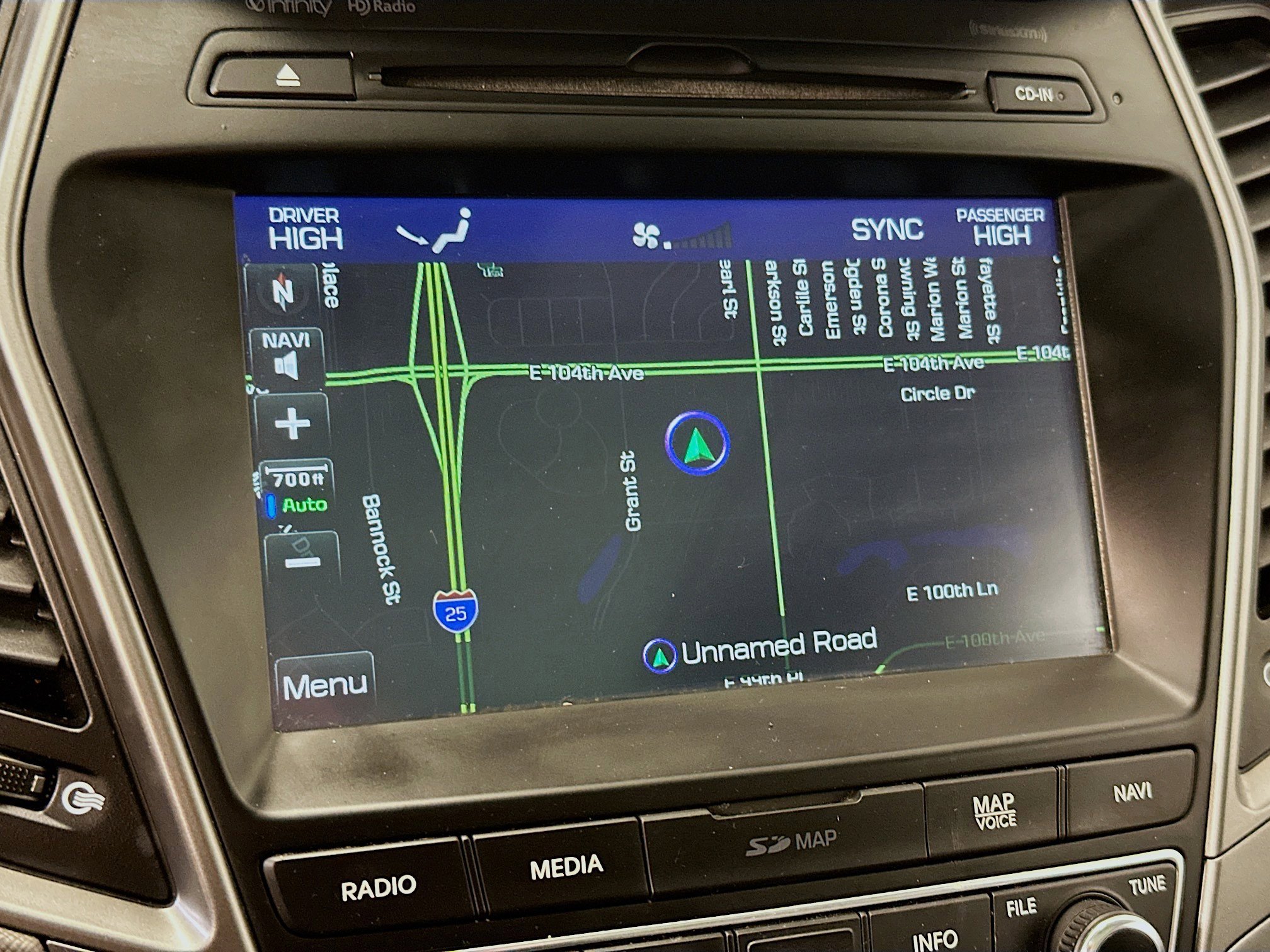 Used 2017 Hyundai Santa Fe Sport w/ 2.4L Tech Package 04 AWD/4WD image 22