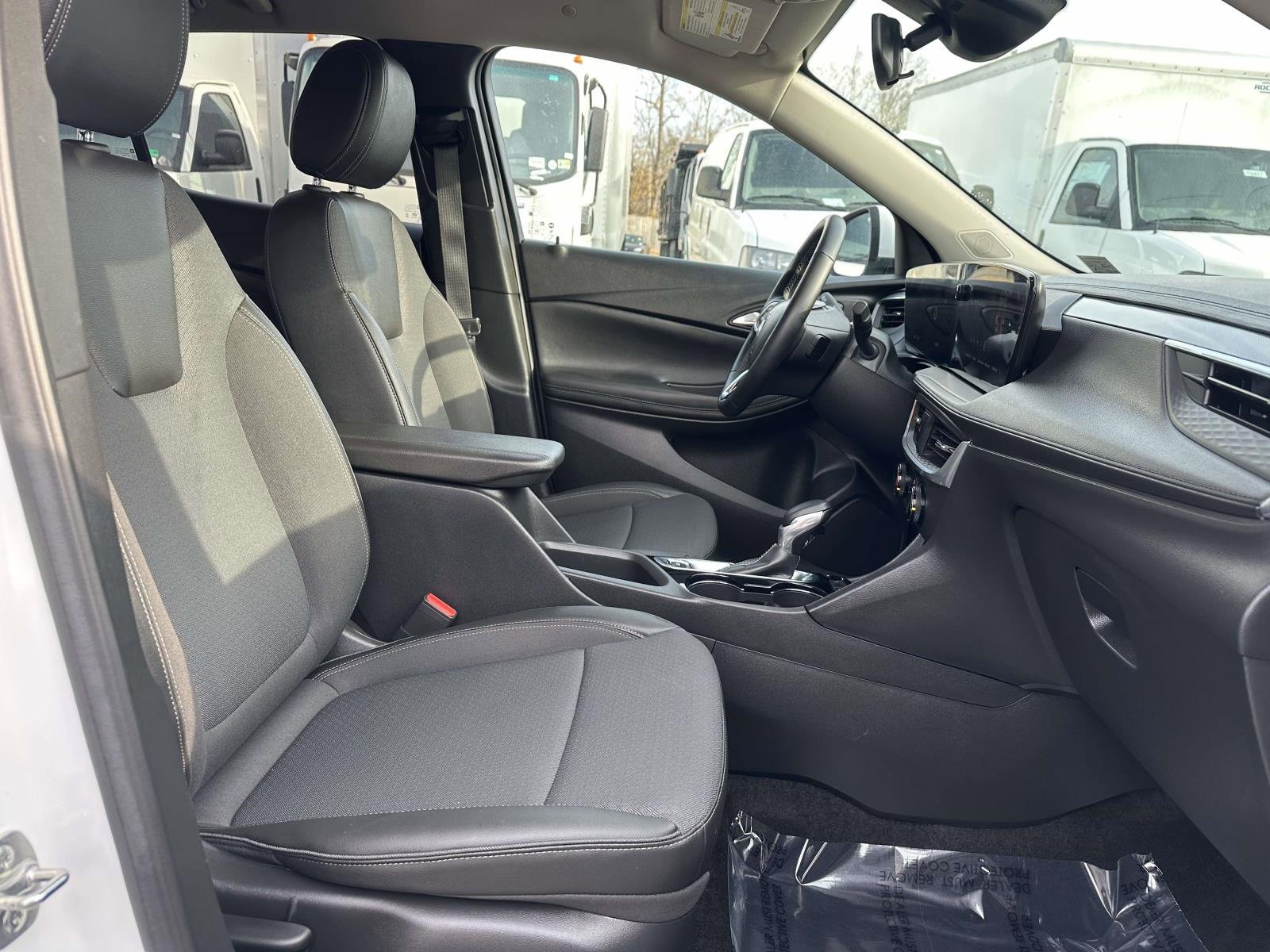 Certified 2024 Buick Encore GX Preferred image 26