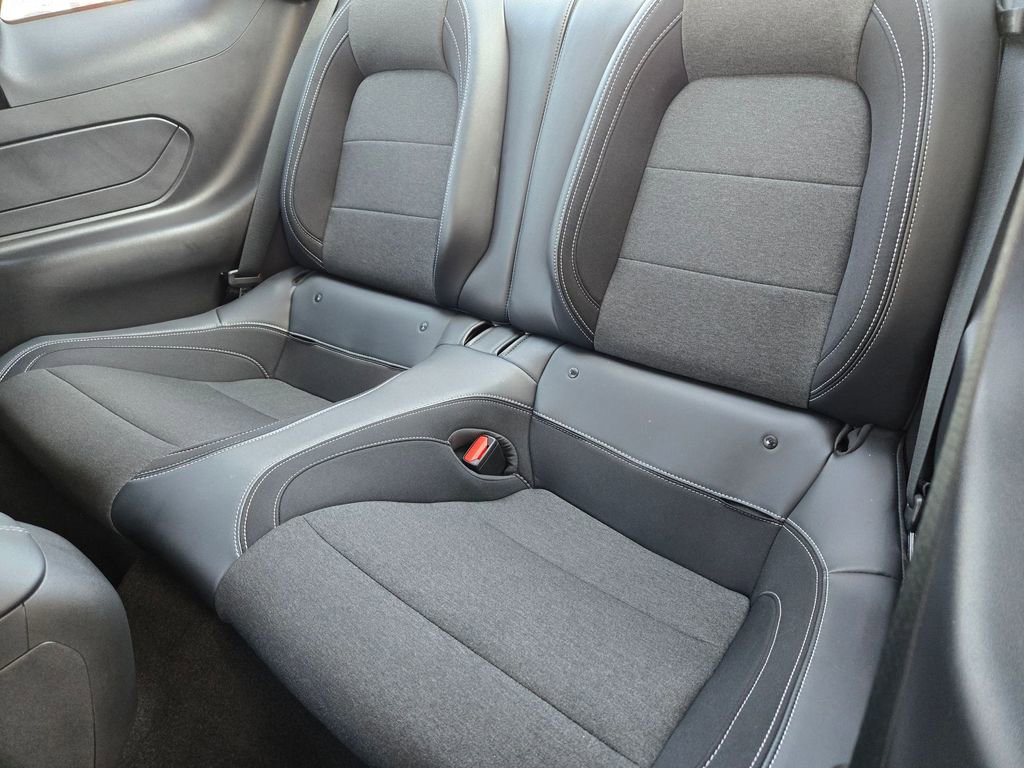 Used 2025 Ford Mustang EcoBoost image 22