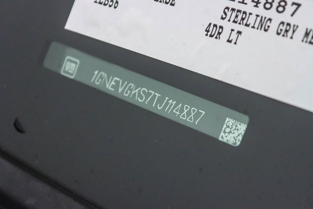 Used 2026 Chevrolet Traverse LT w/ Driver Confidence Package image 25