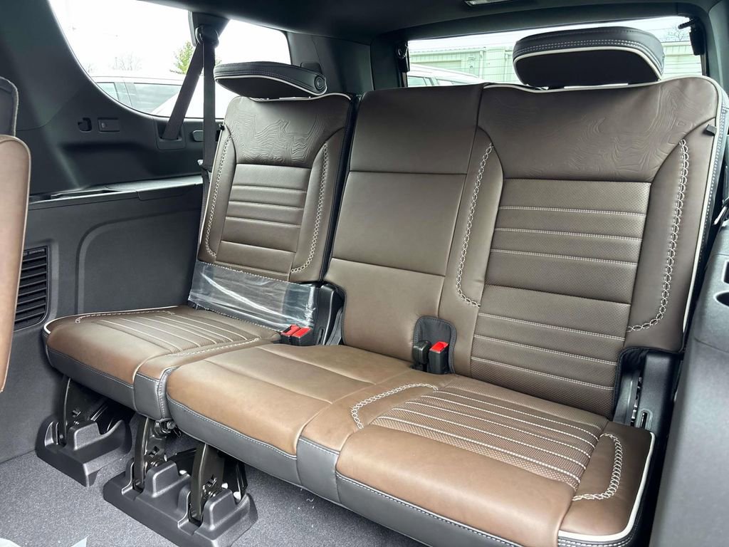 New 2026 GMC Yukon XL Denali Ultimate image 12