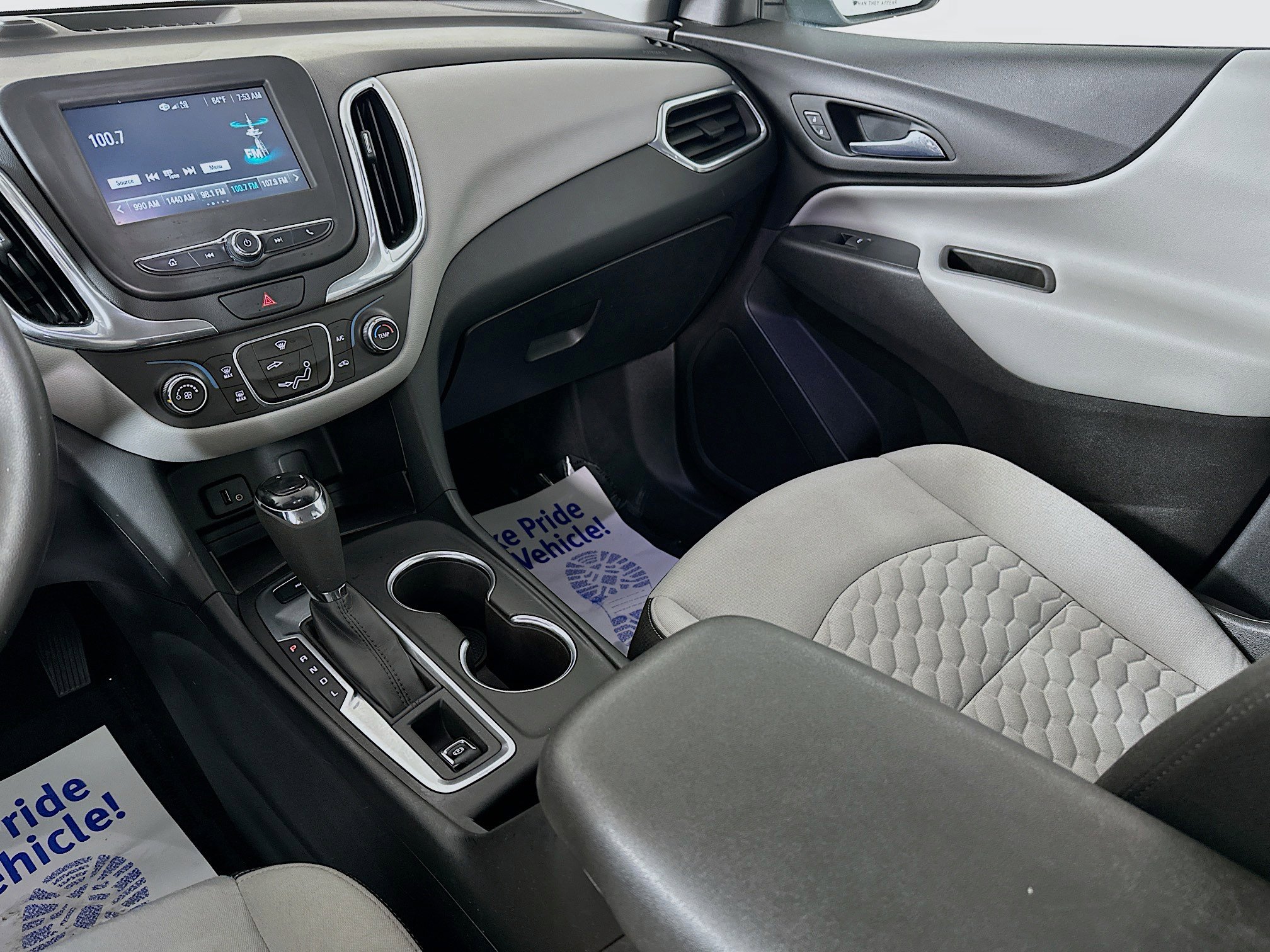 Used 2018 Chevrolet Equinox LS AWD/4WD image 21
