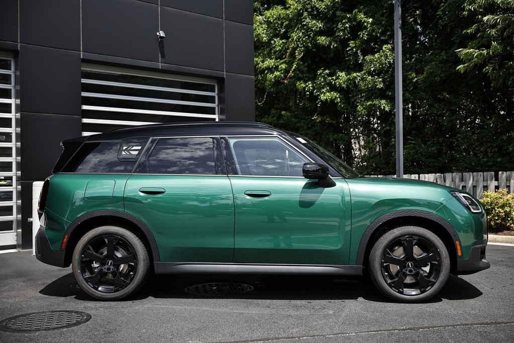 New 2025 MINI Cooper Countryman S w/ Comfort Package Max image 3