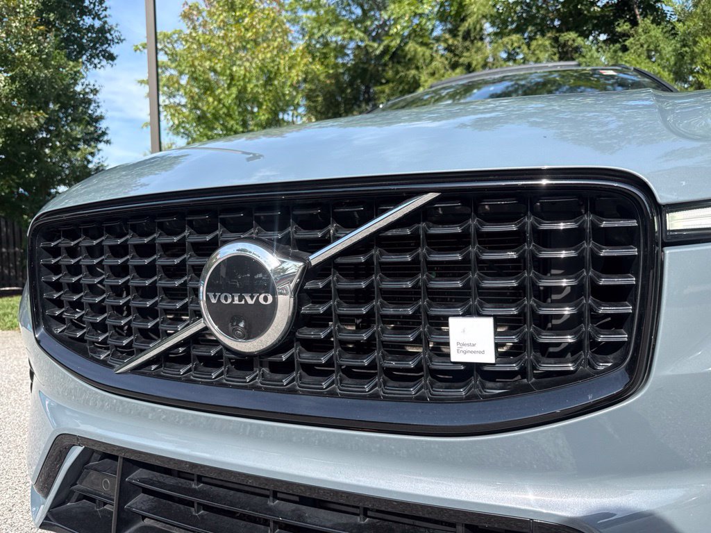 Used 2022 Volvo XC60 T8 Polestar AWD/4WD image 4