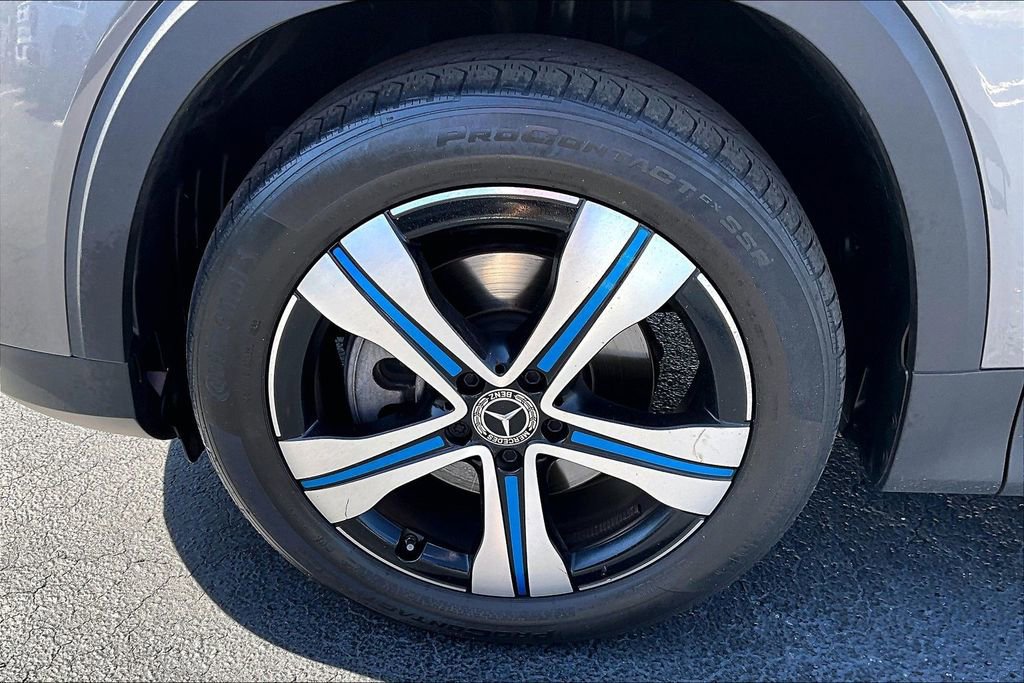 Used 2022 Mercedes-Benz EQB 350 4MATIC image 33