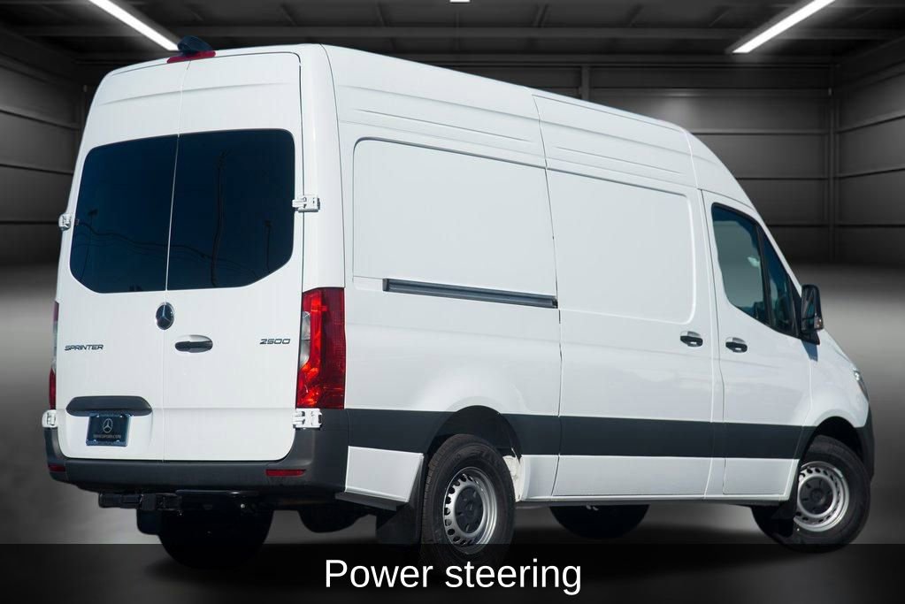 Used 2025 Mercedes-Benz Sprinter 2500 image 13