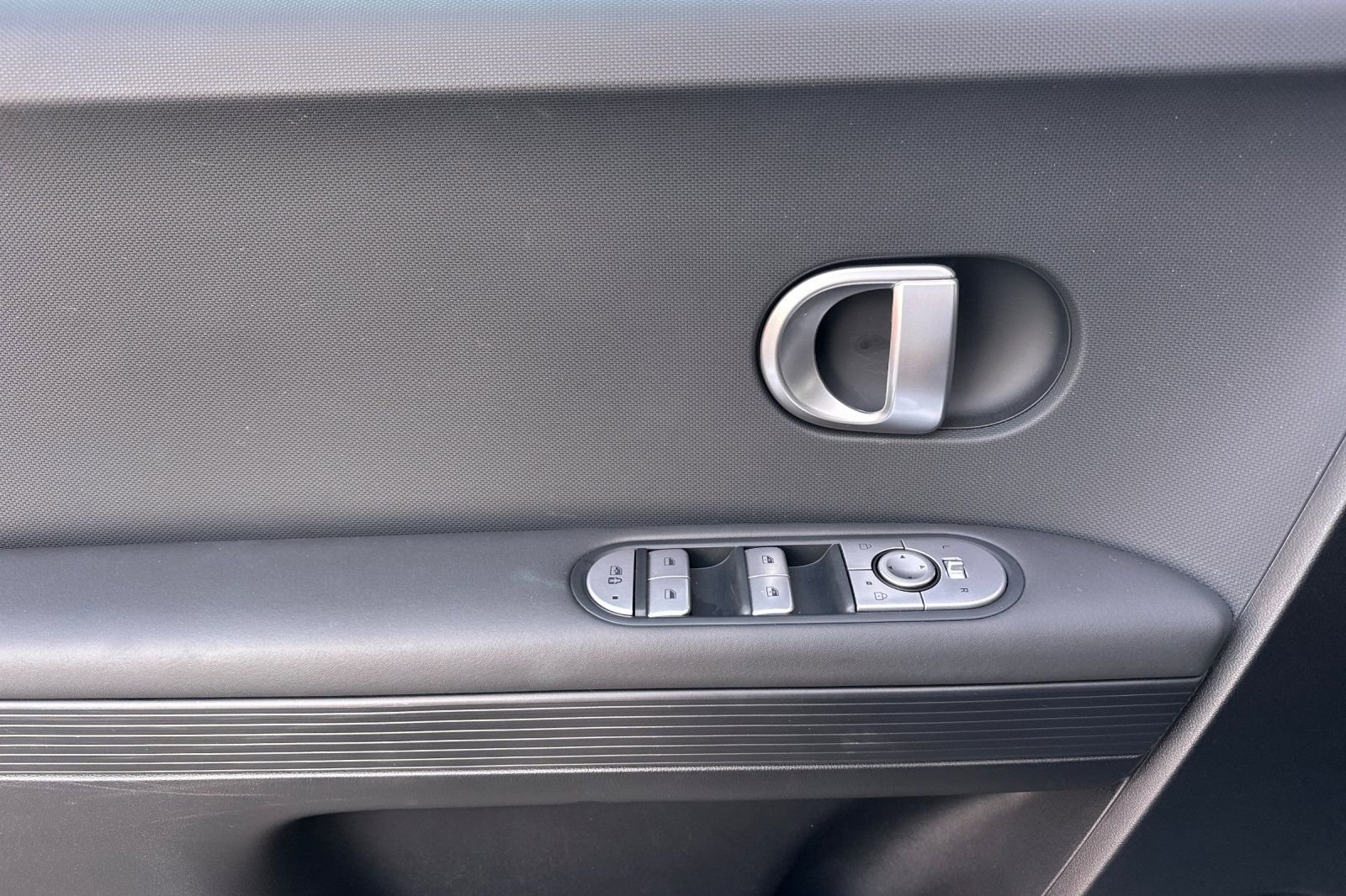 Certified 2024 Hyundai Ioniq 5 SEL RWD image 11
