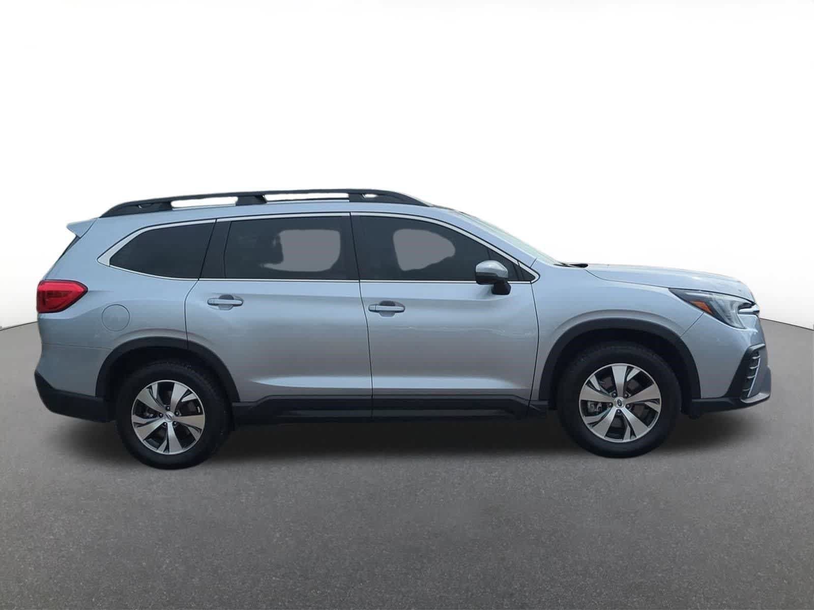 Certified 2023 Subaru Ascent Premium w/ Convenience Package AWD/4WD image 7