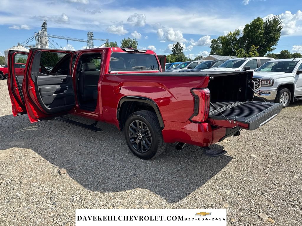Used 2024 Toyota Tundra Platinum AWD/4WD image 30