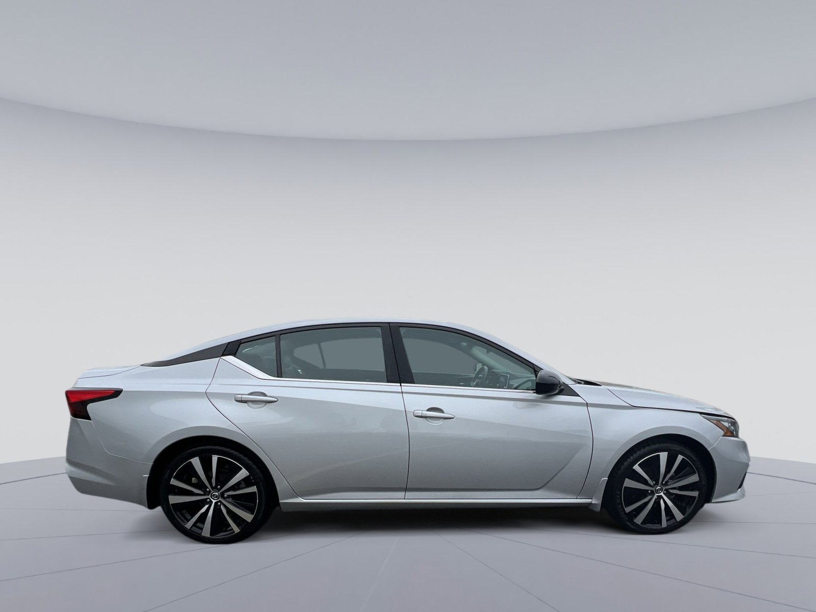 Used 2021 Nissan Altima 2.5 SR image 6