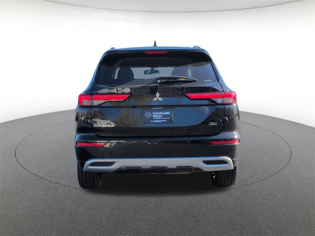 Used 2022 Mitsubishi Outlander SEL image 6