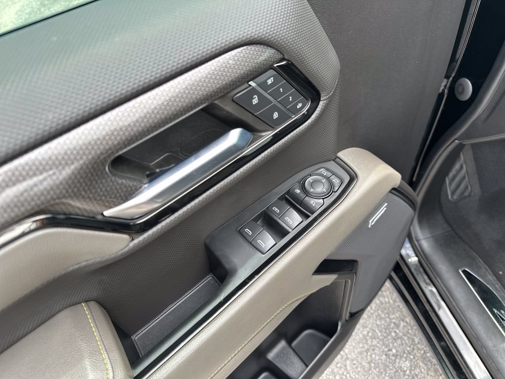 Used 2023 Chevrolet Silverado 1500 ZR2 w/ Technology Package AWD/4WD image 18