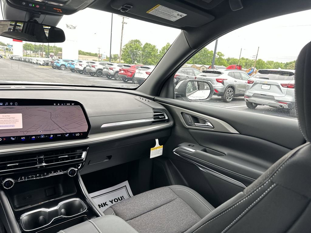 New 2026 Chevrolet Traverse LT FWD image 11