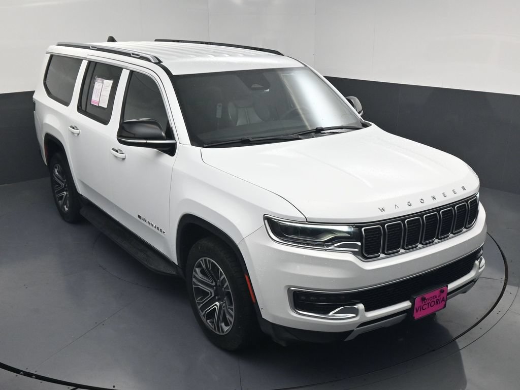 Used 2024 Jeep Wagoneer L Series II RWD image 19