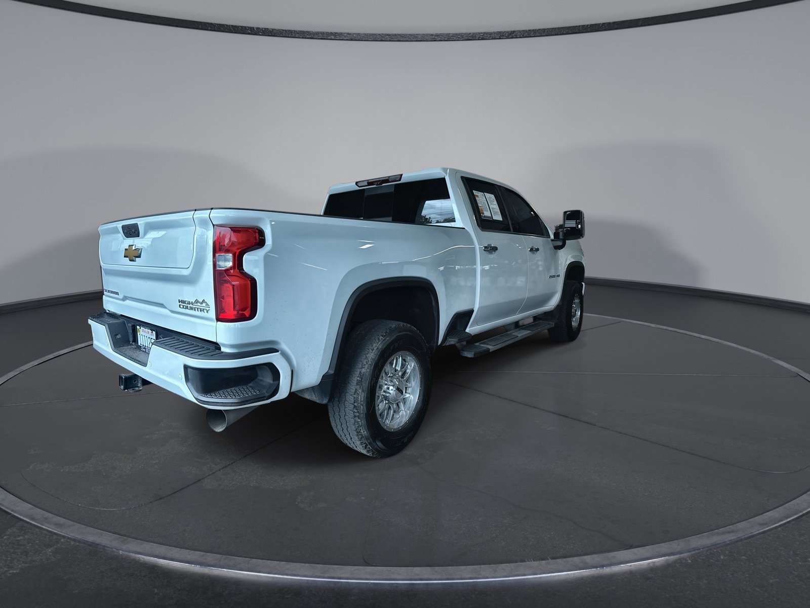 Used 2022 Chevrolet Silverado 2500 High Country w/ Z71 Off-Road Package AWD/4WD image 13