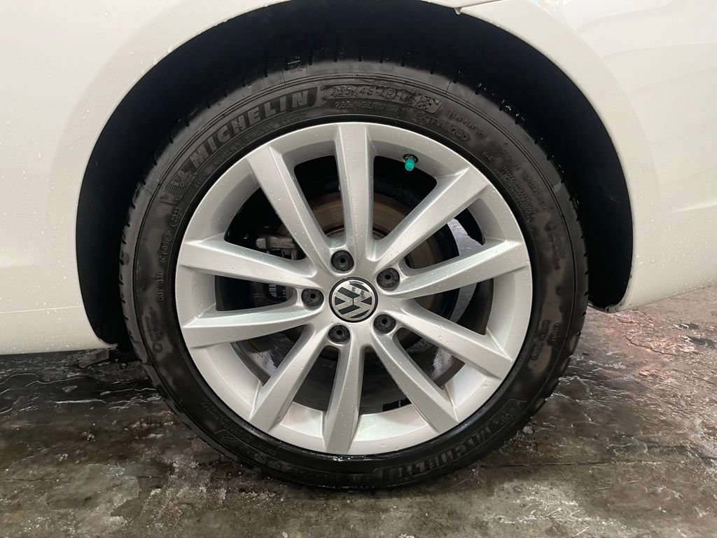 Used 2013 Volkswagen Eos Komfort image 35