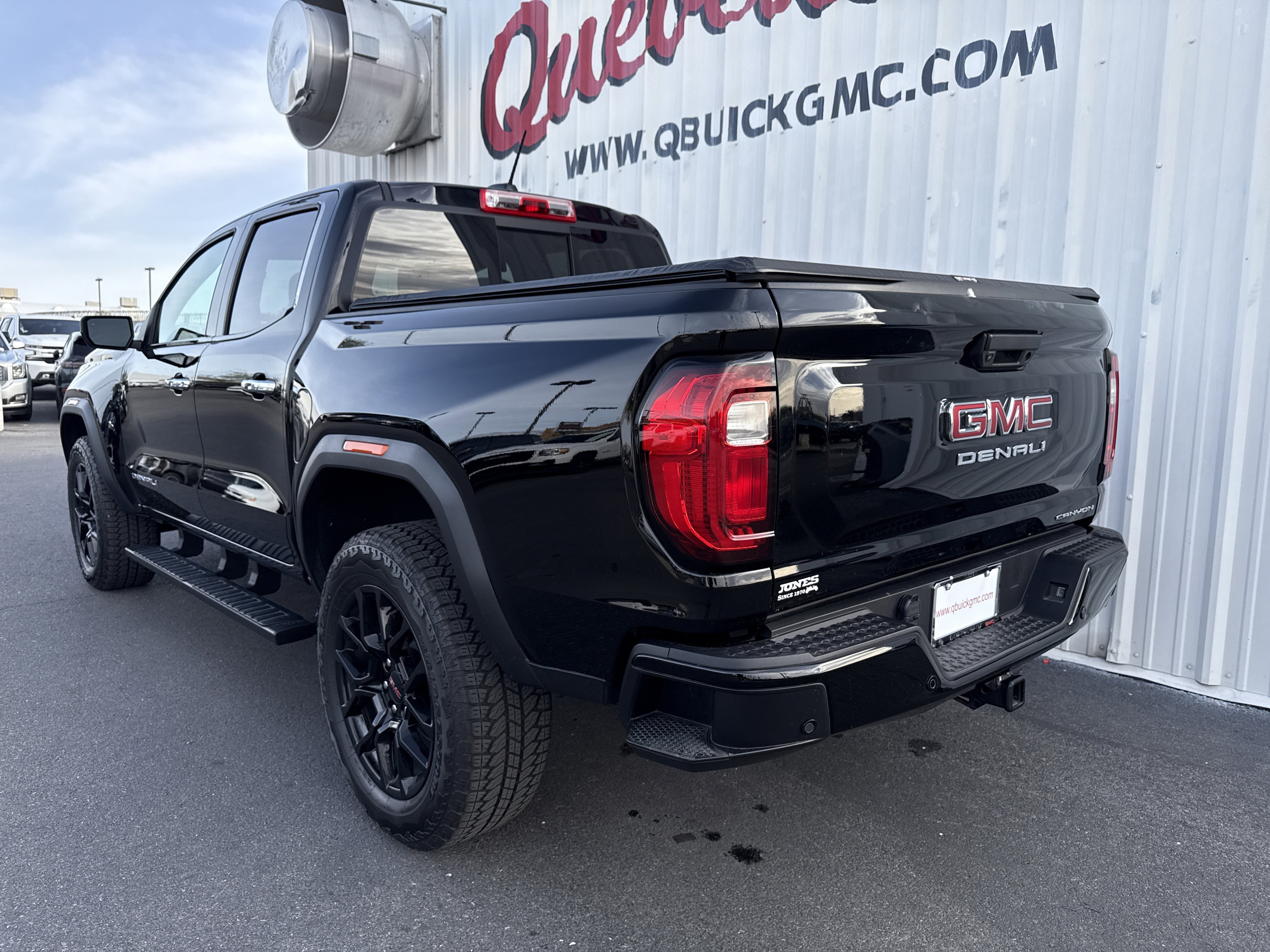 Used 2024 GMC Canyon Denali w/ LPO, Denali Black Edition image 12
