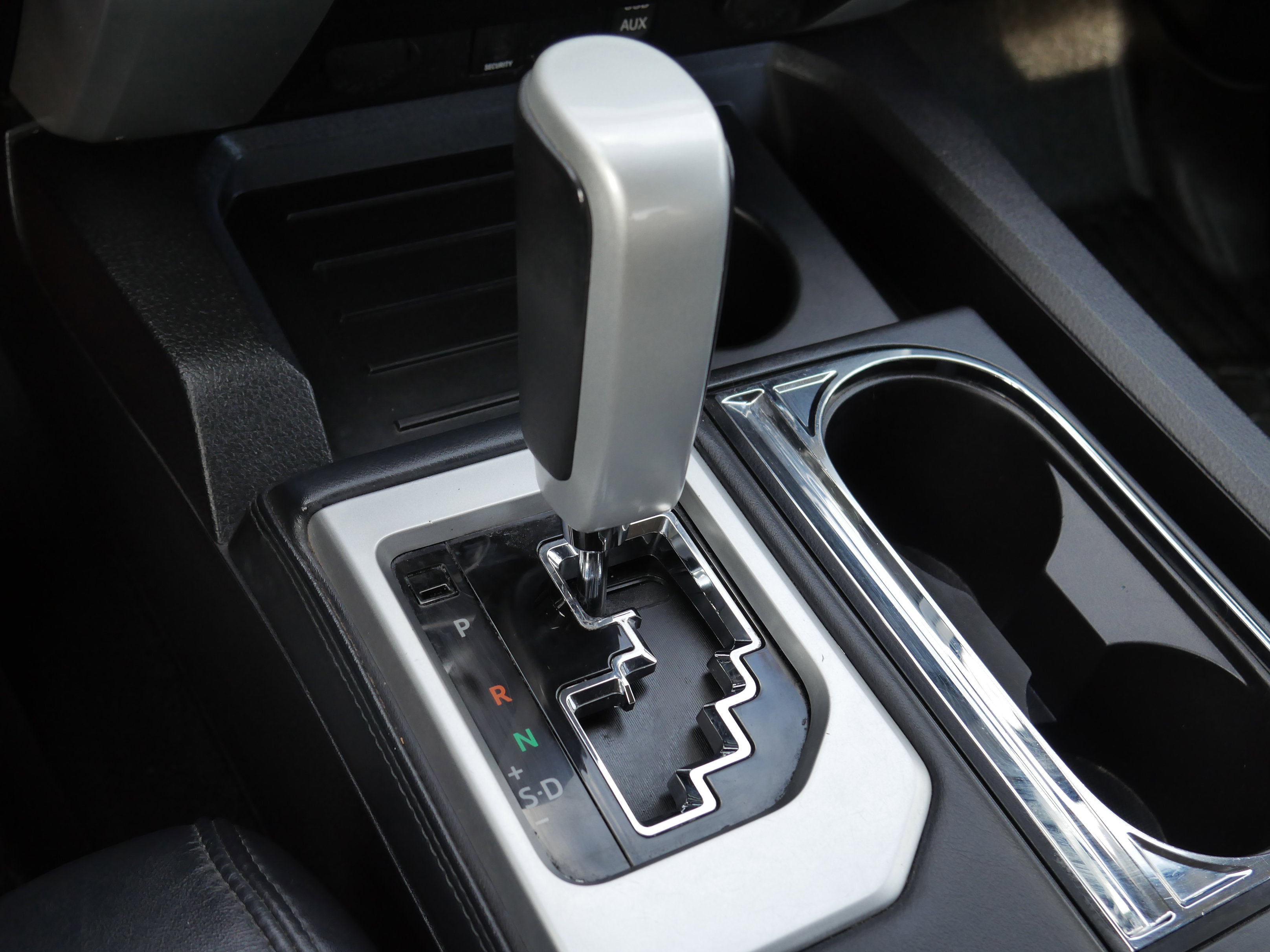 Used 2015 Toyota Tundra Platinum image 15