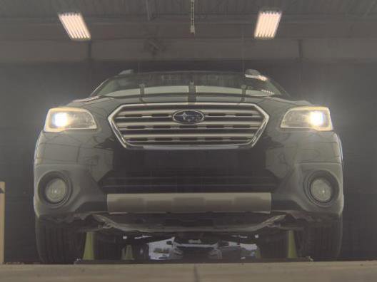 Used 2017 Subaru Outback 2.5i Limited AWD/4WD image 2