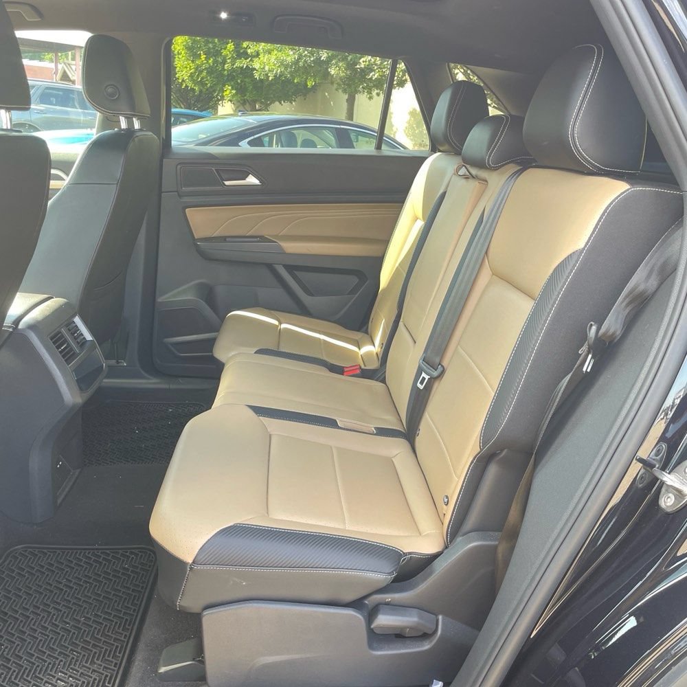 Used 2022 Volkswagen Atlas Cross Sport SEL R-Line AWD/4WD image 13