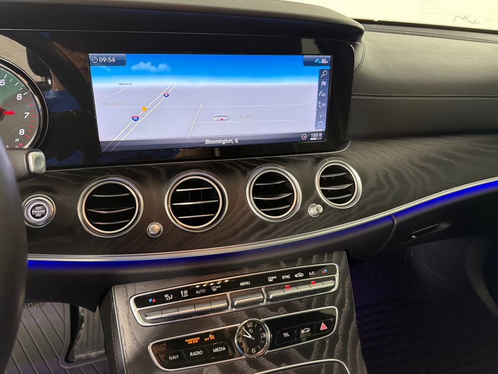 Used 2019 Mercedes-Benz E 300 4MATIC w/ Premium 1 Package image 16