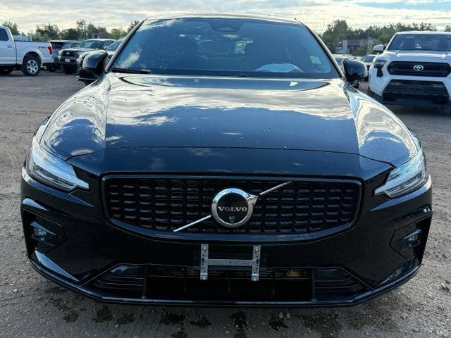 Used 2024 Volvo S60 B5 Plus AWD/4WD image 9