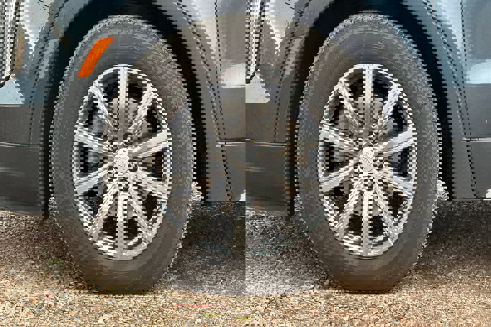 Used 2020 Cadillac XT4 Premium Luxury w/ Driver Awareness Package image 29