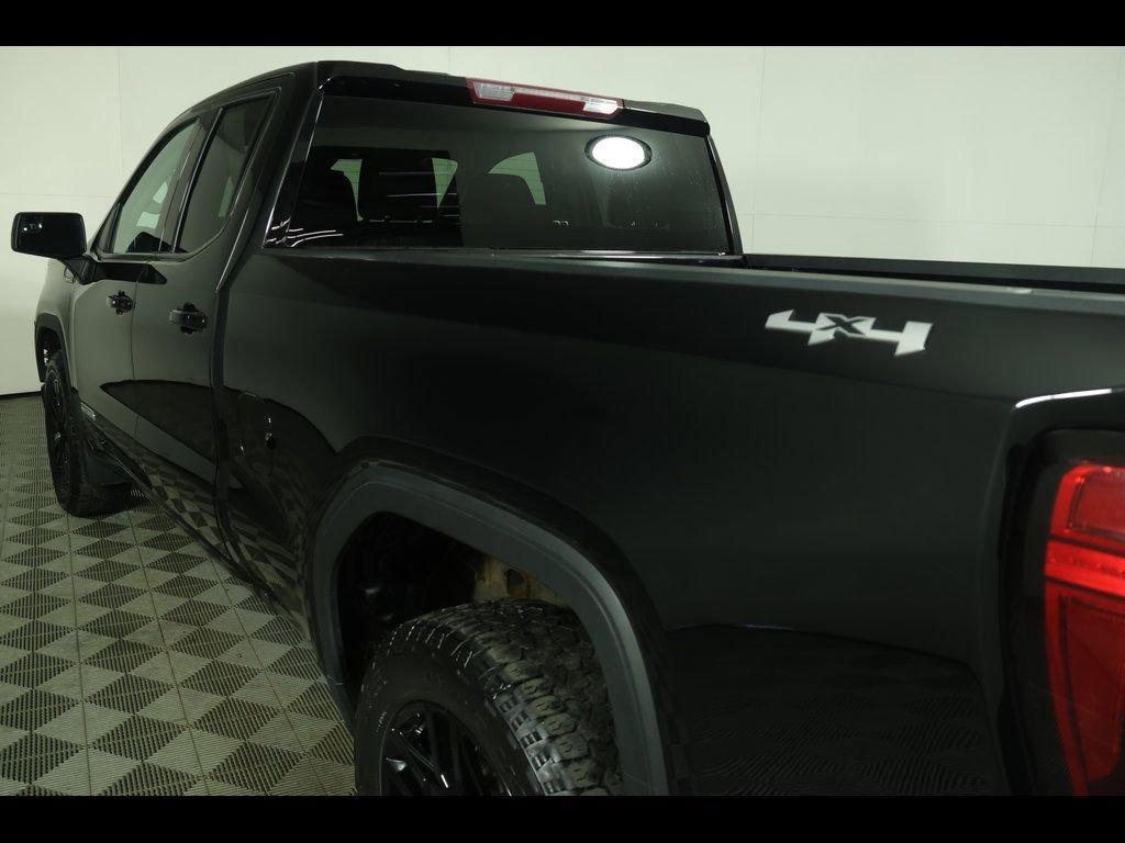 Used 2023 GMC Sierra 1500 Elevation image 17