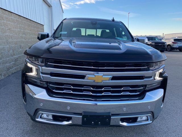 Used 2021 Chevrolet Silverado 1500 LTZ image 3