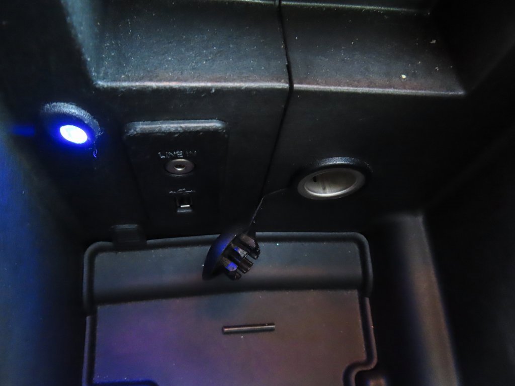 Used 2010 Ford Fusion SEL image 10