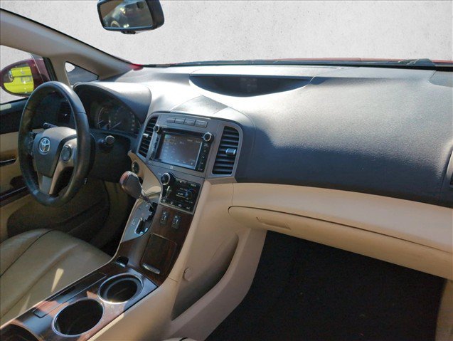 Used 2013 Toyota Venza XLE w/ XLE Premium Pkg FWD image 28