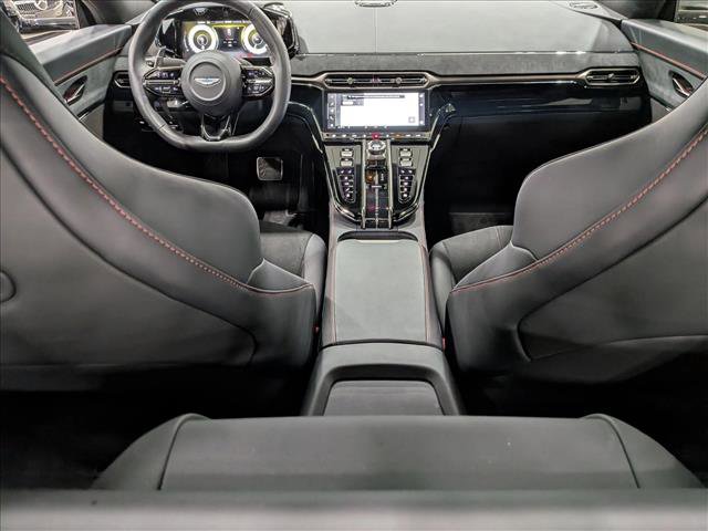 Used 2025 Aston Martin V8 Vantage Coupe RWD image 15