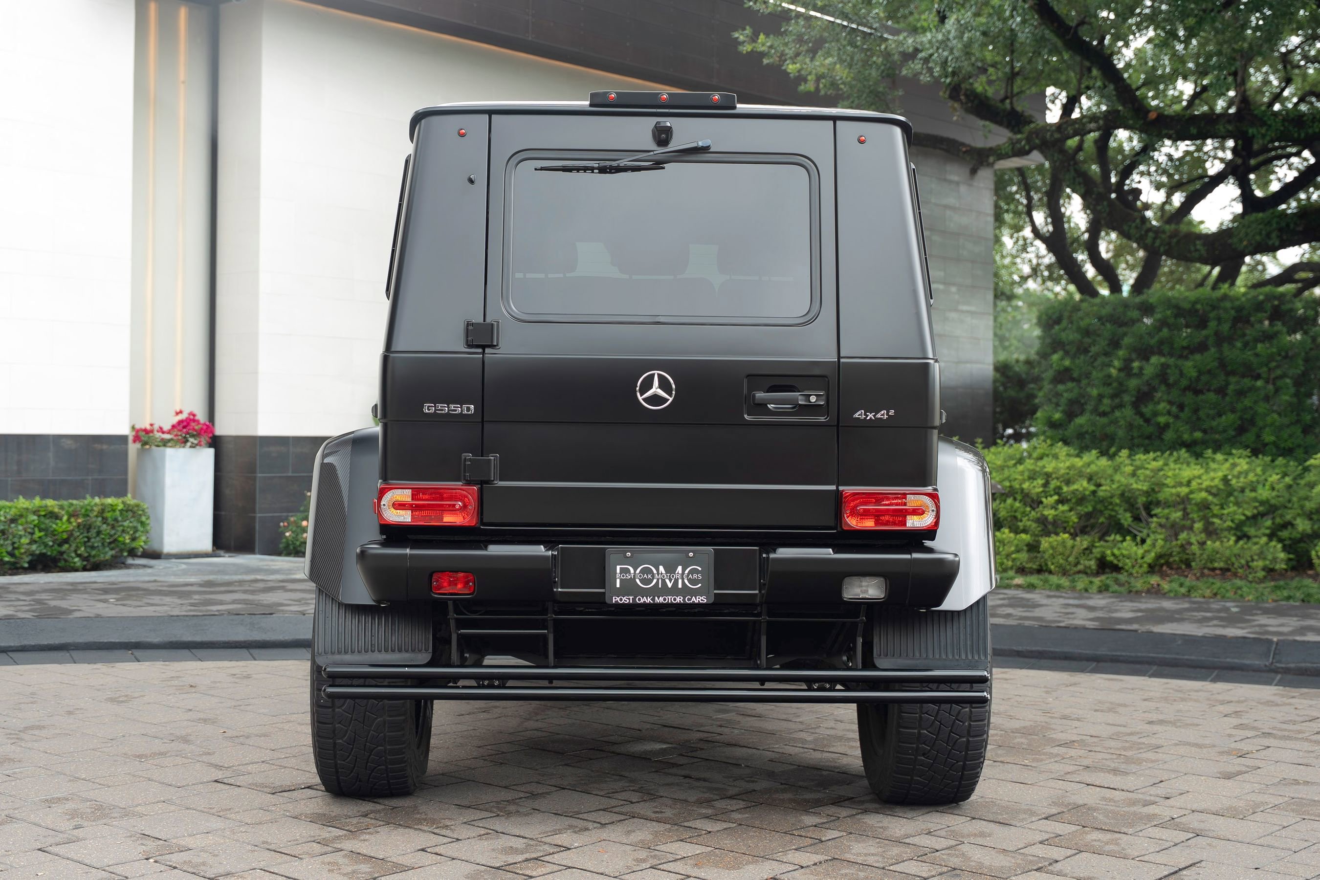 Used 2017 Mercedes-Benz G 550 Squared image 14