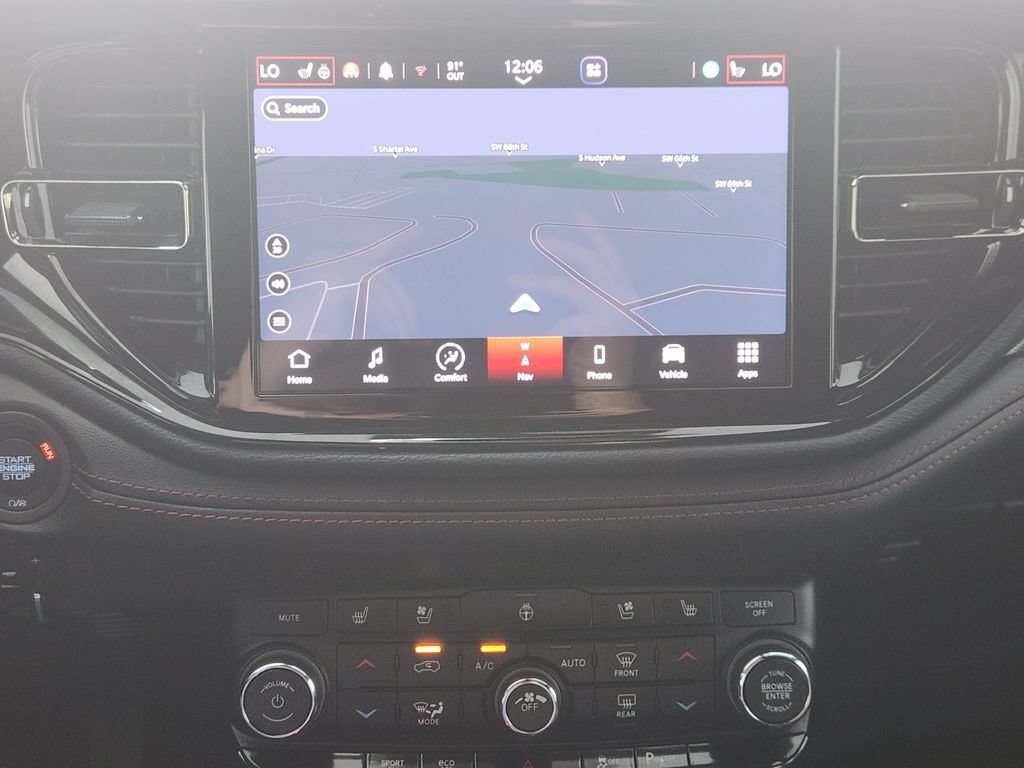 Used 2024 Dodge Durango R/T RWD image 18