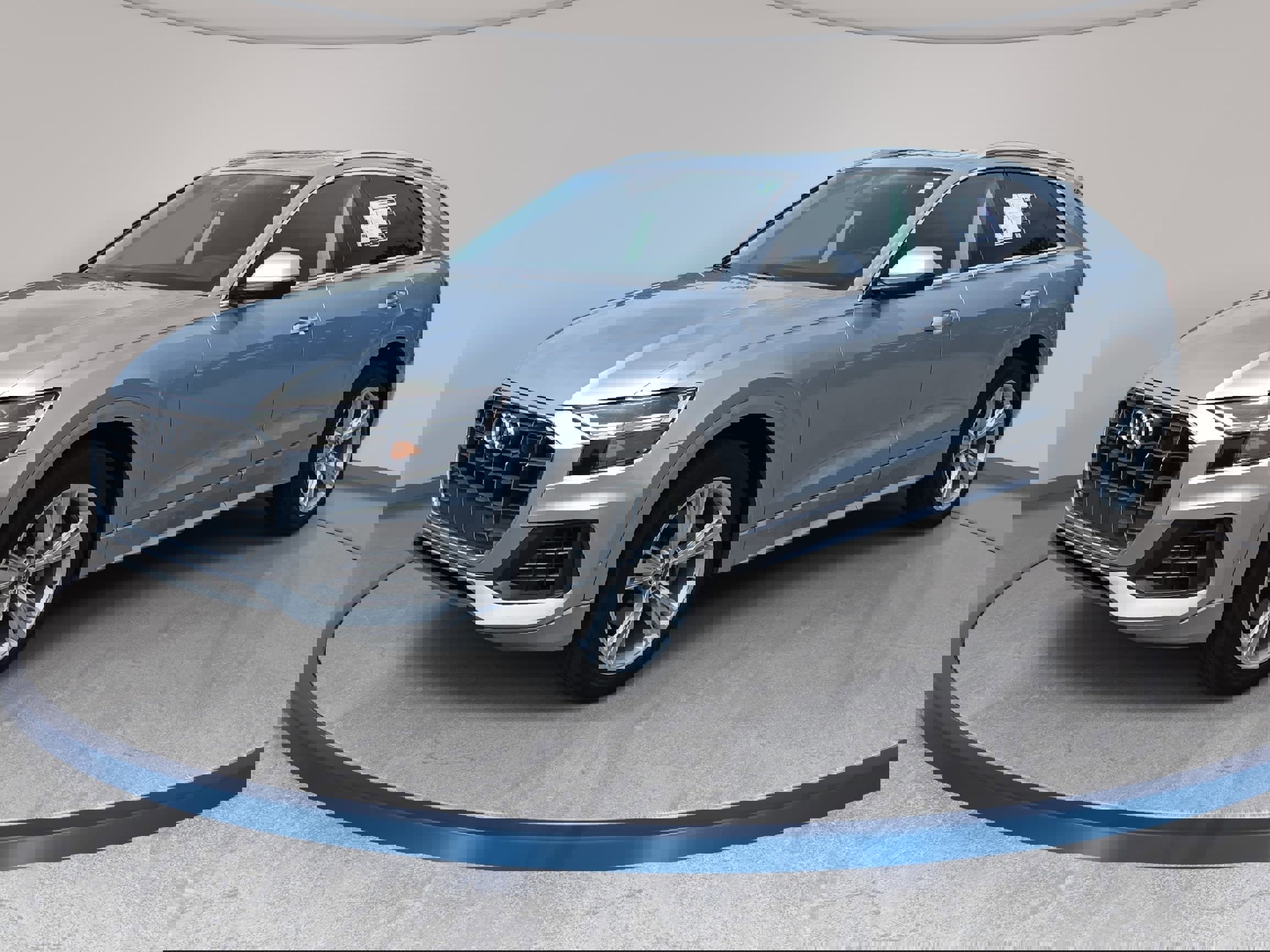 Used 2019 Audi Q8 Premium Plus image 1