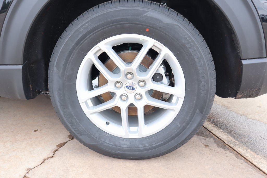 New 2025 Ford Explorer Active w/ Active Comfort Package image 22