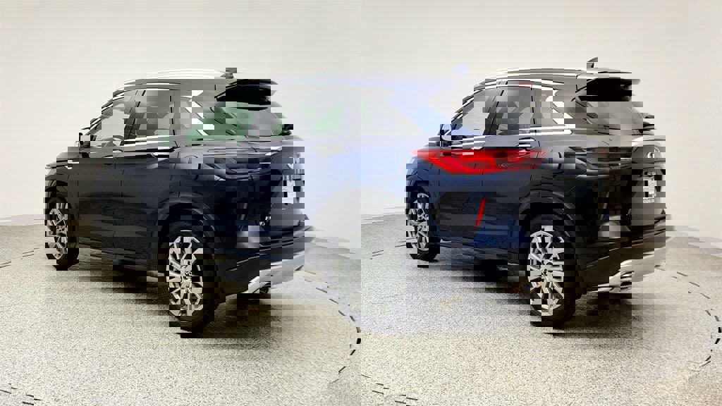 Used 2024 INFINITI QX50 Luxe image 7