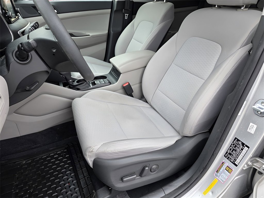 Used 2019 Hyundai Tucson Sport image 20