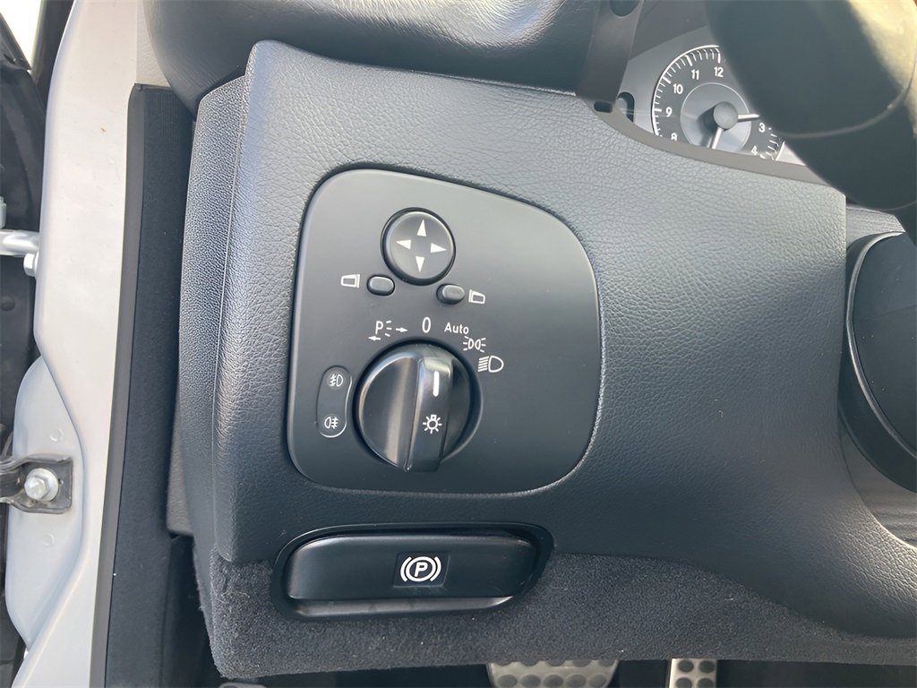 Used 2006 Mercedes-Benz CLK 350 Cabriolet image 22