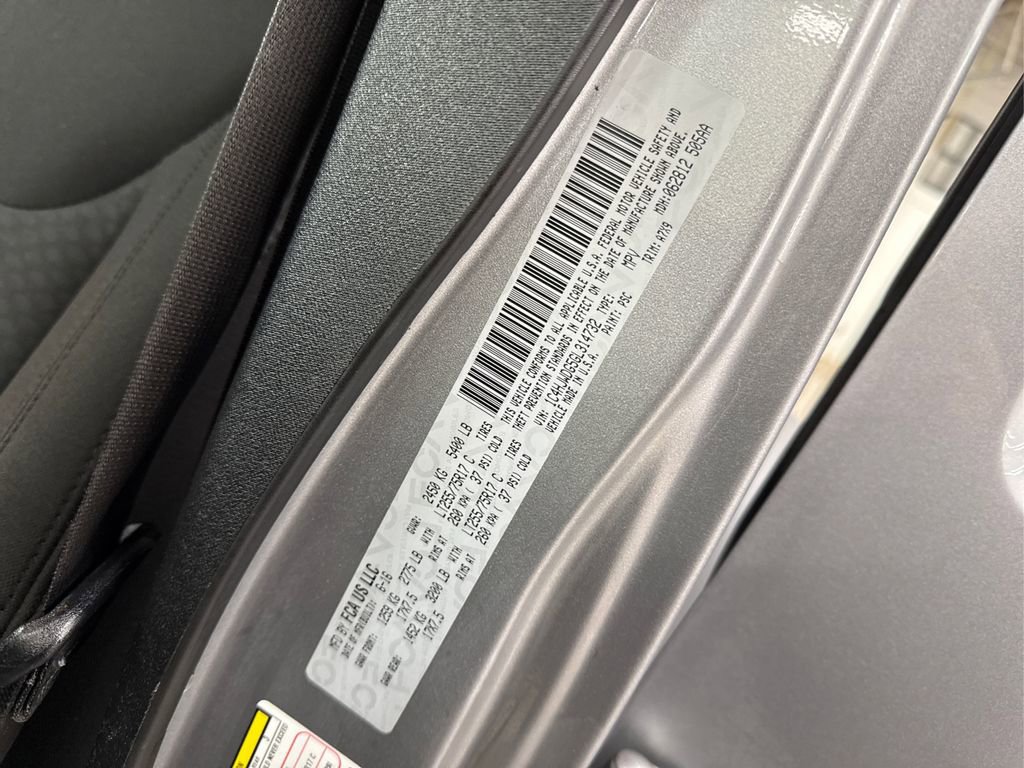 Used 2016 Jeep Wrangler Unlimited Willys image 14