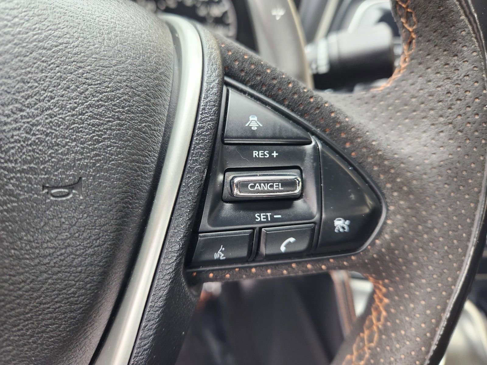 Used 2023 Nissan Maxima SR w/ Sport Mat Group image 38