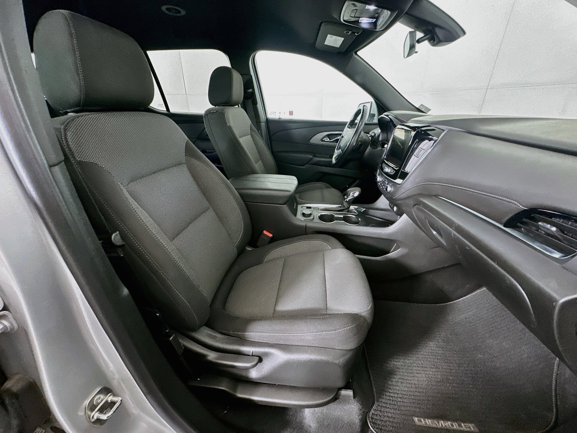 Used 2022 Chevrolet Traverse LT AWD/4WD image 33